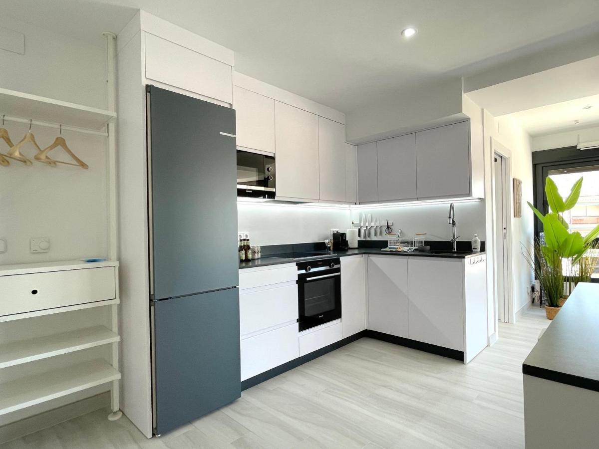 شقة Modern Place City & Beachlife In Heart Of Torremolinos By Solrentspain المظهر الخارجي الصورة